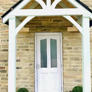 Apartment Marina, Bradford (West Yorkshire)
